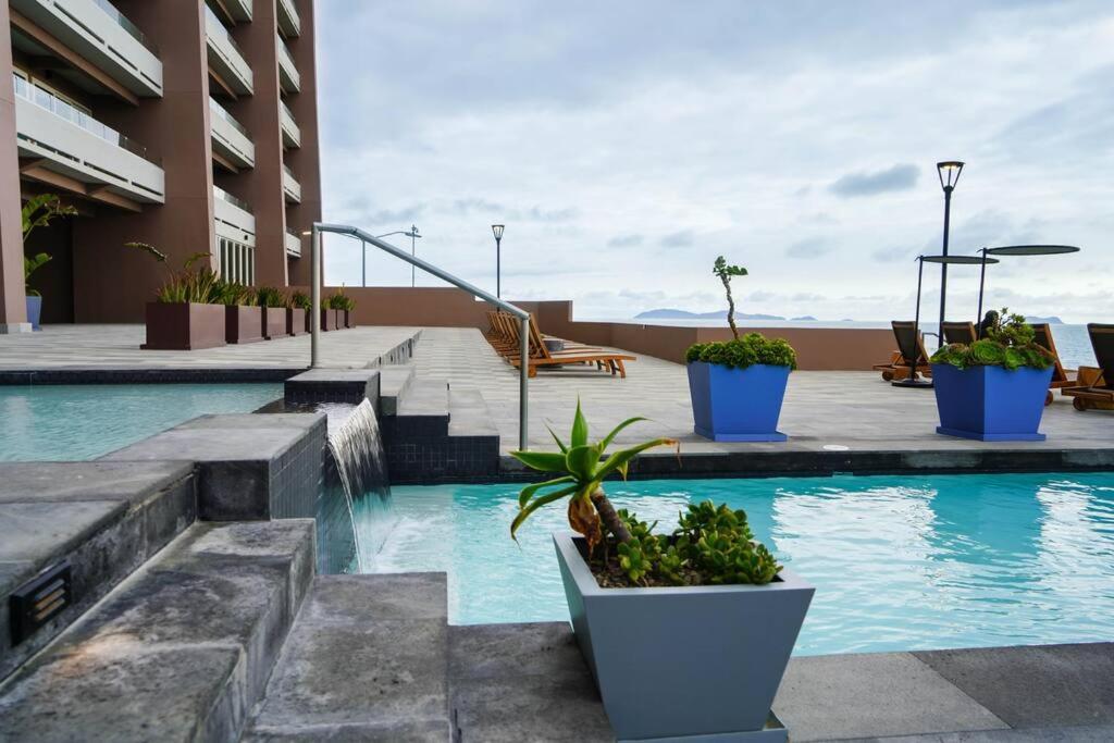 Hotel Suite Luxe Sunset Tijuana Buitenkant foto